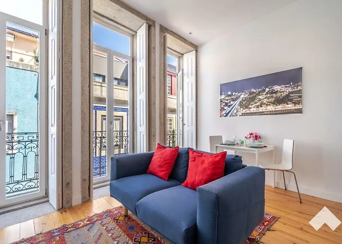 Bright • Downtown * Порту